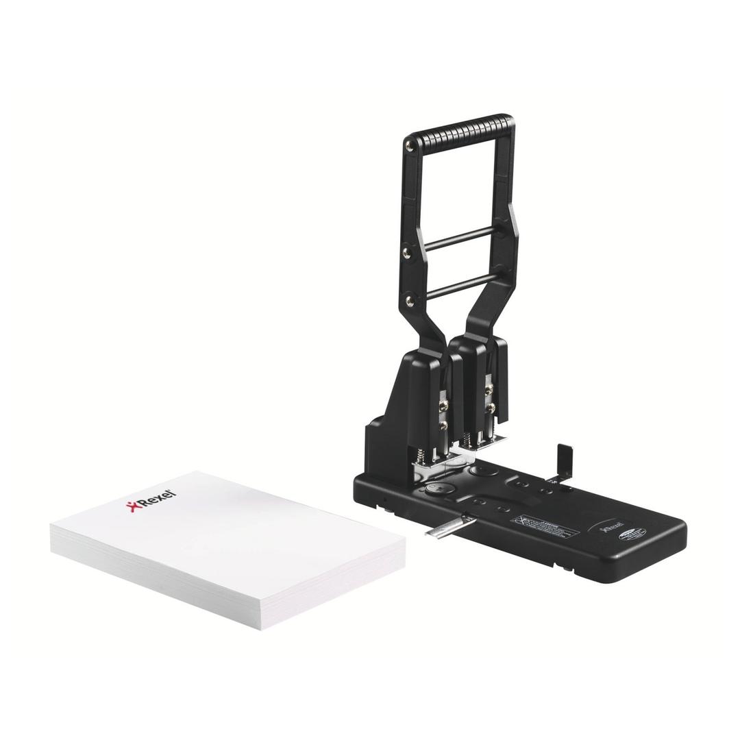 Perforateur manuel 2 trous HD2300 REXEL — Vue de droite avec papier