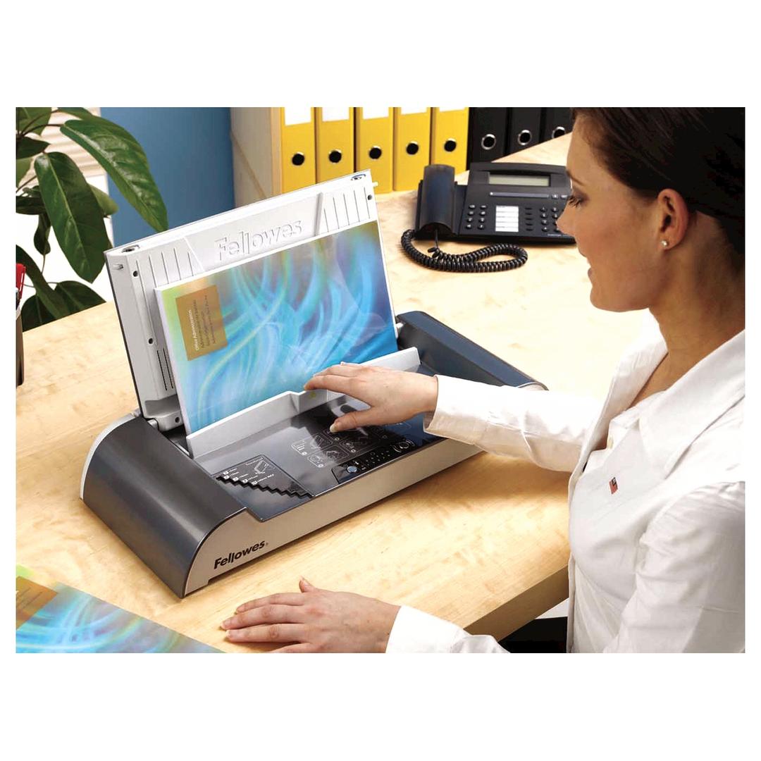 Thermorelieur Helios 30 FELLOWES — En situation