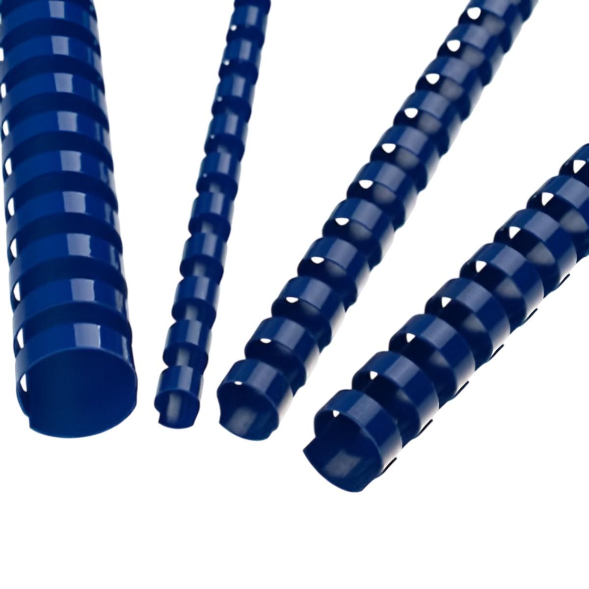 100 anneaux plastiques A4 21 boucles 8 mm bleus — Quatre peignes de reliure plastiques bleus de diamètres différents, posés en diagonale, anneaux ouverts vers l'avant
